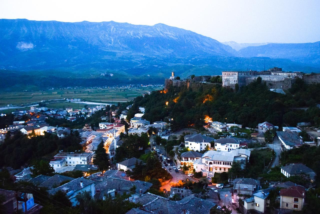Guest House Salaria Gjirokastër Dış mekan fotoğraf